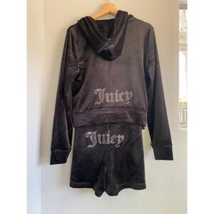 NWT Rare JUICY COUTURE Black Velour Set W/ Shorts Back Rhinestone Logo, Size L
